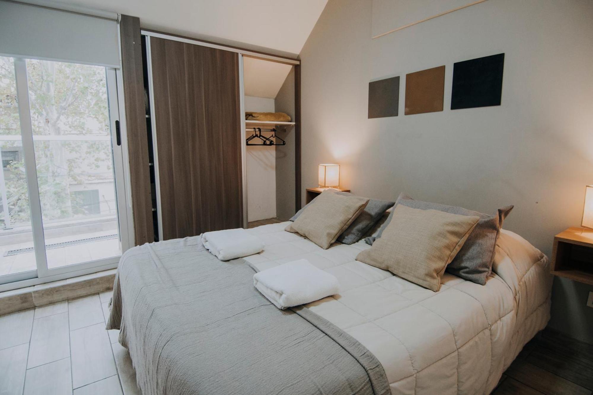 Mendoza Apartments